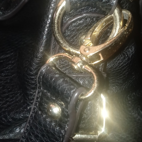 Anne Klein - Picture 11 of 13